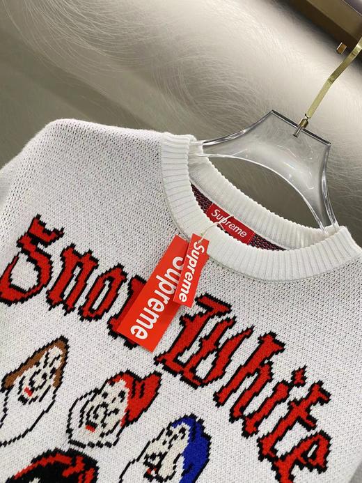 F011219联名款白雪公主图案提花圆领套头毛衣男女同款 商品图5