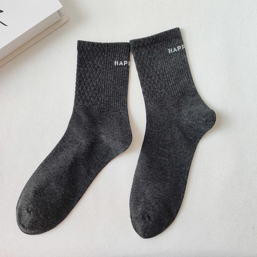 基础百搭字母简约男款中袜袜子-纪念日百货门店同款169245687 商品图2
