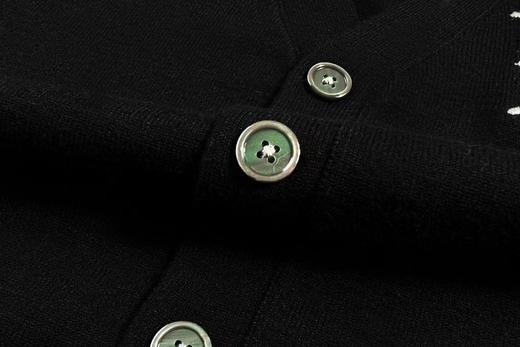 F011217百搭气质胸前刺绣字母针织开衫外套女款 商品图13