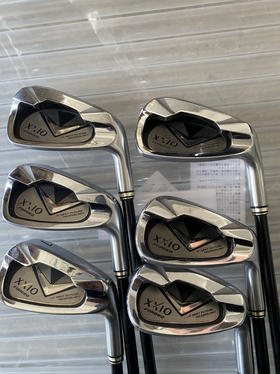 几乎全新正品XXI O FORGED男士锻造碳素铁杆组63克Ｒ硬度