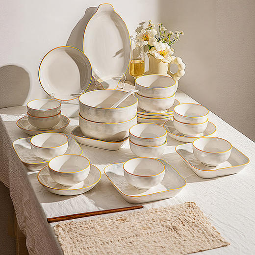 摩登主妇釉下彩餐具碗碟套装家用陶瓷盘子高级感碗具乔迁新居礼物 商品图0