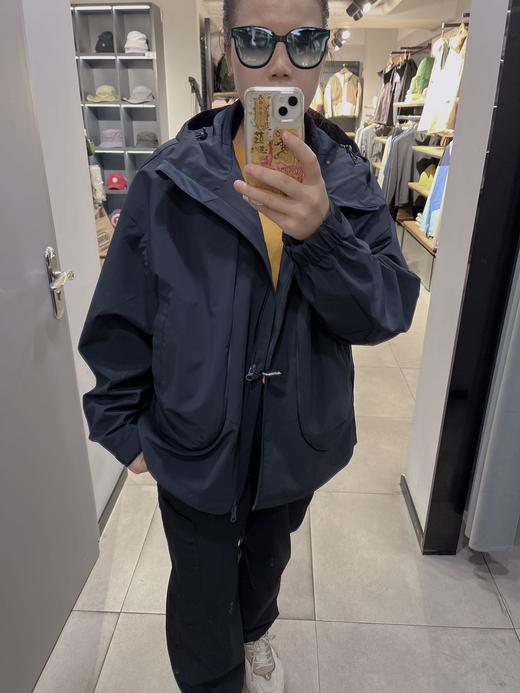 【春上新】【7折】6楼OUTDOOR户外休闲舒适时尚防风防泼水外套 吊牌价1699元折后价1189元 商品图2