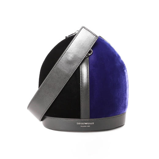8059516570868 EMPORIO ARMANI 女士耐用简约百搭手提包【20*22*10cm】 商品图2