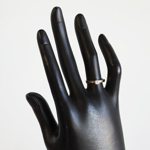 老庙AU750双色金镶天然经典简约四爪款0.175克拉钻石戒指11号（戒圈可改）261225AK17 商品图9