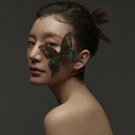 鼎尖大师肖像巡展.重塑肖像（3套服装+3套妆面+2张精修+摆台1个） 商品图11