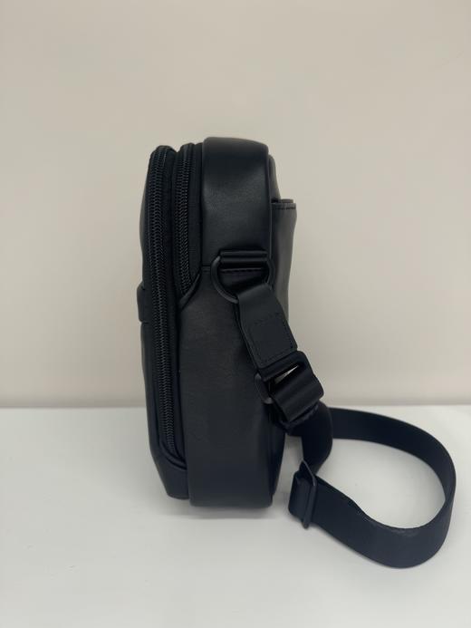 TUMI 斜挎包男  09203724DL4-F 黑色. 商品图1