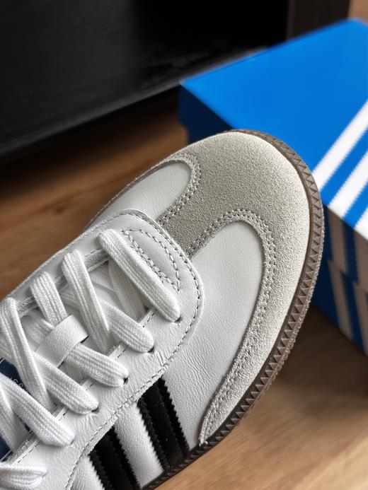 点此购买 阿迪Originals Samba男女款德训板鞋 98 339884 商品图9