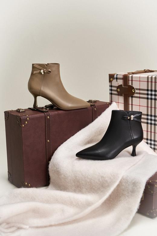 千百度冬季时装短靴A25575523 商品图3