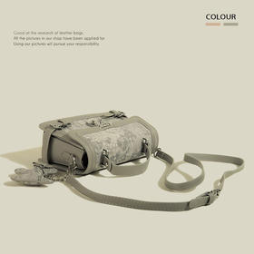 【原创爆款❗️刺绣小方包】舒适柔软面料，结实耐用手提，顺滑拉链，空间容量大，蓝色刺绣通勤手提单肩斜挎包小方包QQ