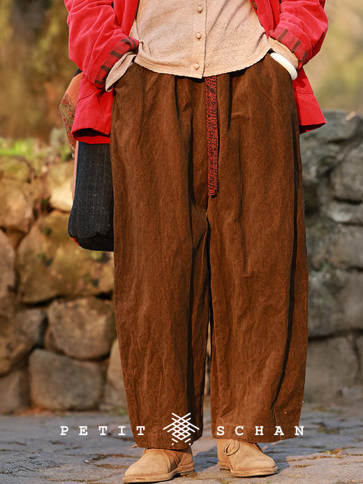 Petit Schan小闪 CLO#1027 Feel an instant connection 一见如故 棉混纺平绒皱感抽绳松紧腰萝卜裤 商品图0