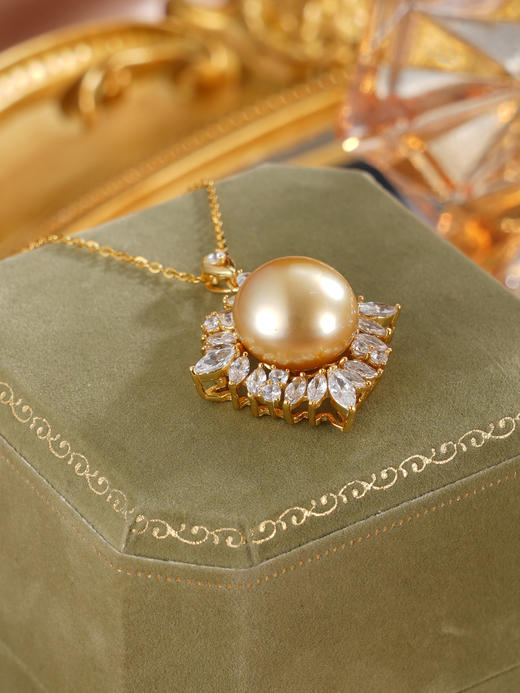 子佩集【盈盈圆满】银S925珍珠惜王妃套链【HJYDZ004】13mm珠镀金四芒星金色珠2601 商品图4