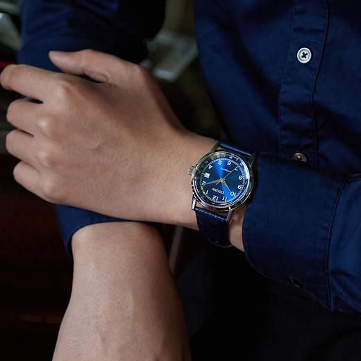 西铁城/CITIZEN机械机芯日历防水商务时尚男表NJ0210-13L 商品图3