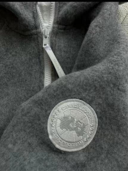 F011389新款抓绒羊毛饰章连帽夹克外套男女同款 商品图4