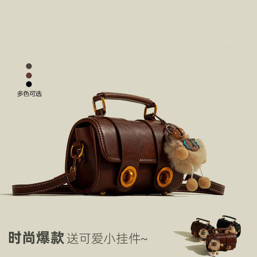 【美式高级感❗️美拉德单肩包】复古与现代的完美结合，斜挎/单肩两用，轻松凹造型，触感细腻柔软，耐磨性和抗皱性，外出小拎式2026年秋冬单肩包斜挎剑桥包女包QQ 商品图3