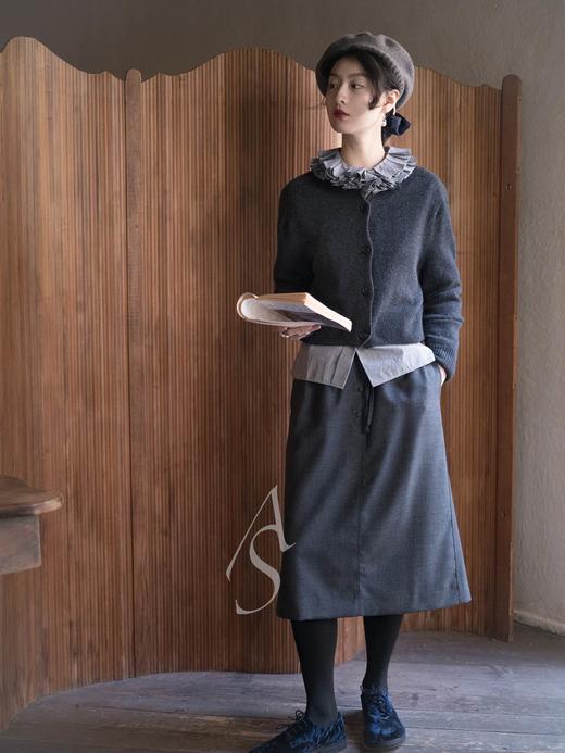 Margaret Howell 樱花粉/深灰色苏格兰羊绒开衫 商品图6