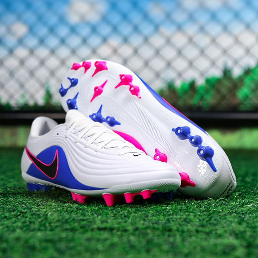 小李子NIKE耐克 传奇 中端AG短钉成人训练足球鞋男IB4479-146 商品图3