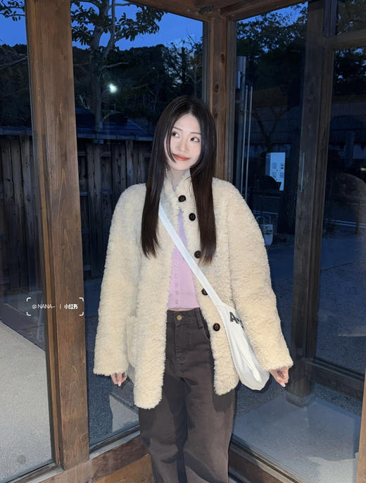 软fufu的羊羔毛混纺立领大衣 商品图9