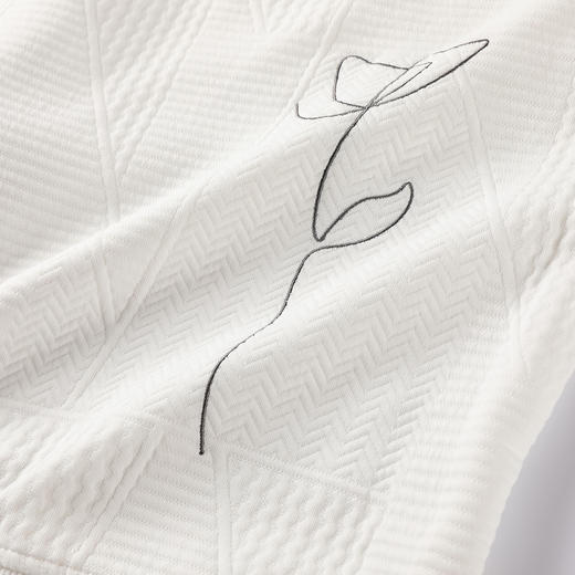 gxgjeans 男装【肌理感面料】男士圆领卫衣25秋款个性绣花时尚百搭青少年打底K&C 商品图3