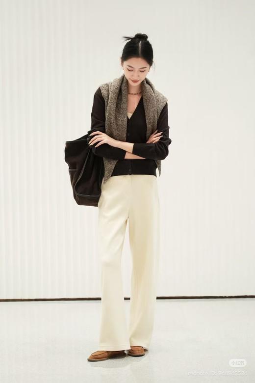 113-3 大爆款 纯圆正 小禾 侧缝前移 显瘦保暖 牦牛绒直筒长裤 商品图8