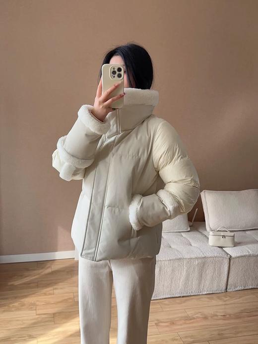 一店k（太哇塞了！订单货！）又又又来好东西啦！🤤贵妇级别！太高级了！750蓬90白鸭绒！二合一设计！北欧科技面料！羊毛点缀！三种面料拼接！四层防钻绒面料！贵贵快上万了都 M家羊毛拼接羽绒夹克 商品图11
