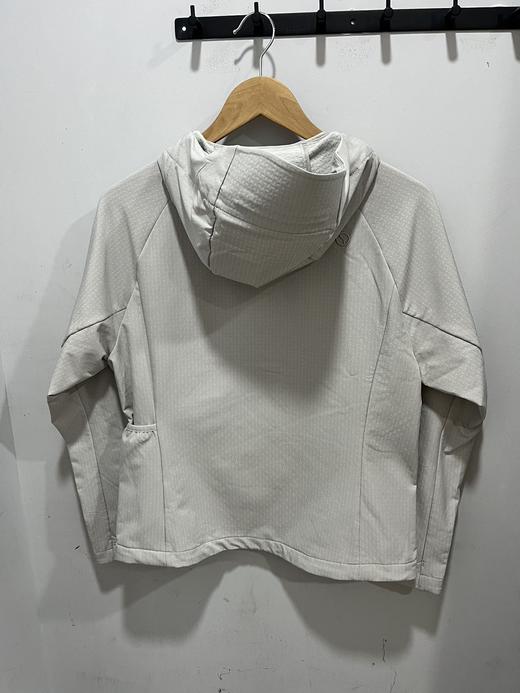 【春上新】【7折】6楼OUTDOOR户外休闲舒适时尚外套 吊牌价999元折后价699元 商品图3