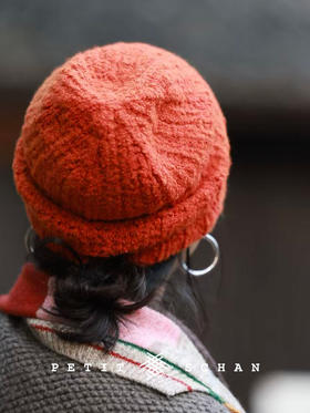 PETIT SCHAN小闪 #074 Inner Beauty 白馥美 羊绒手纺纱手工编织冷帽堆堆帽