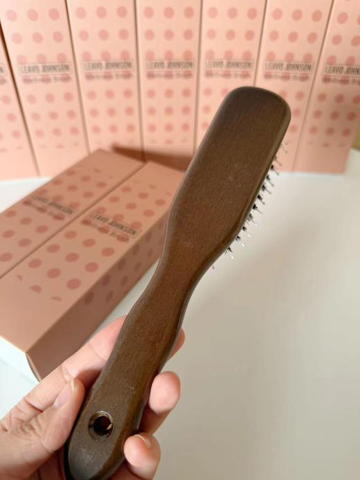 F011361简约实用蓬松高颅顶便携头皮按摩猪鬃毛梳子 商品图6