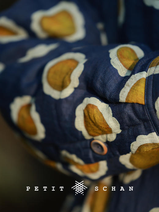 Petit Schan小闪 CLO#1028 Fried eggs 煎鸡蛋 高支苎麻印花绵羊毛厚外套 商品图6