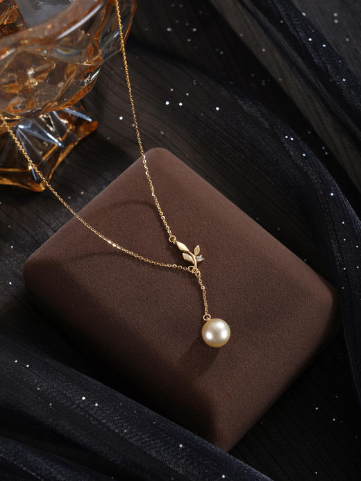 子佩集【叶曳生姿】银S925珍珠惜王妃套链【HJYTL011】9mm珠镀金树苗叶片金色珠吊球2601 商品图3