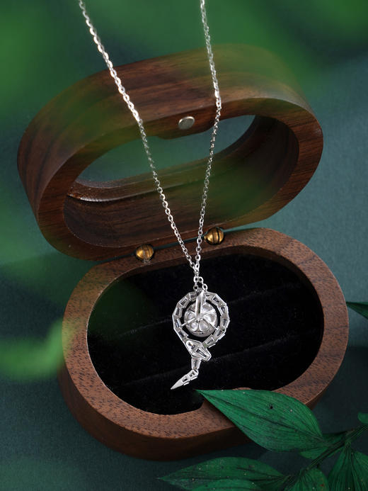 子佩集【许愿灵蛇】银S925珍珠惜王妃吊坠【XXDZ049】7mm珠衔尾蛇（不含链）2601 商品图5