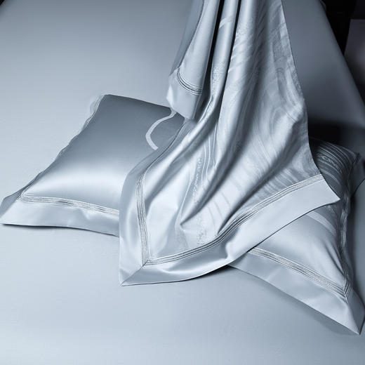 多喜爱 100S全棉色织提花四件套月之女王【100S长绒棉】【典雅刺绣】【礼箱包装】【色织提花】宽边工艺 轻奢品质 柔润丝光 阿克苏长绒棉 商品图6