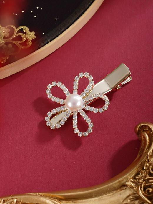 子佩集【小花仙】珍珠惜王妃发夹【HBFJ027】8mm珠镀金五瓣花2601 商品图3
