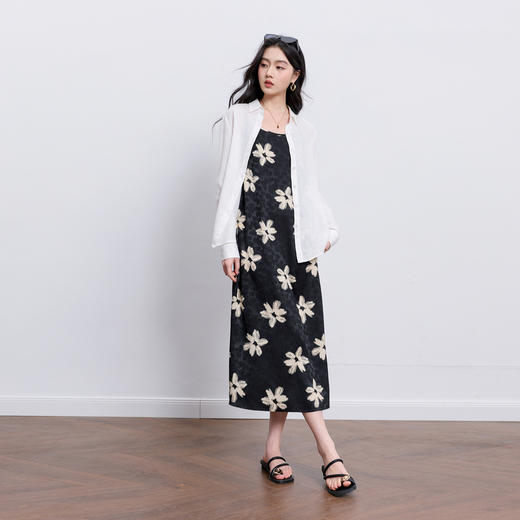 三彩2026春季新款圆领吊带无袖碎花裙法式连衣裙直筒长裙浪漫M 商品图2