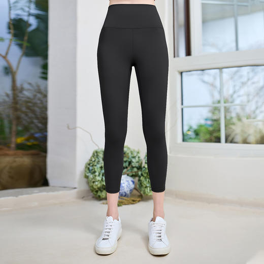 A20781蜜桃臀运动瑜伽八分裤 商品图11