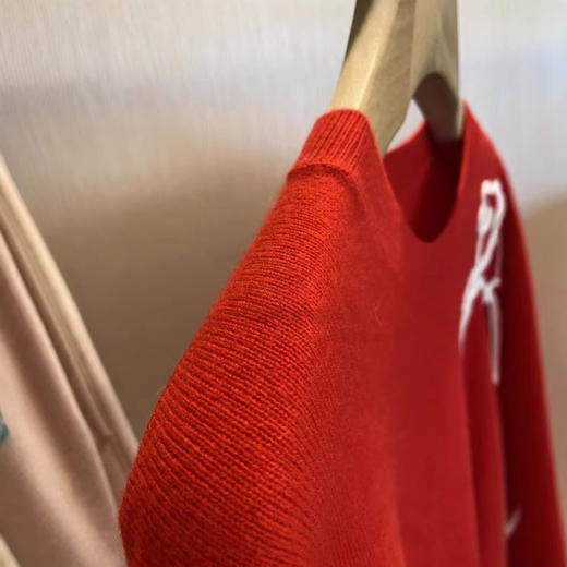 渠道货！巨巨巨推荐~2026高品质马年限定奔腾小马线条羊毛毛衣！ 商品图2