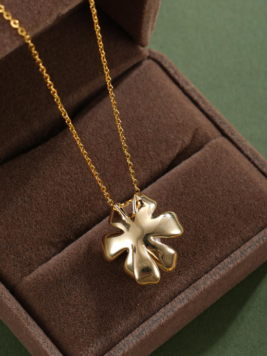 子佩集【花缘灿梦】银S925珍珠惜王妃套链【XXDZ052】7mm珠镀金三瓣花双色2601 商品图3