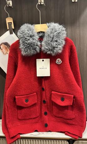 F011392秋冬毛领刺绣拉链软糯亲肤针织毛衣外套女