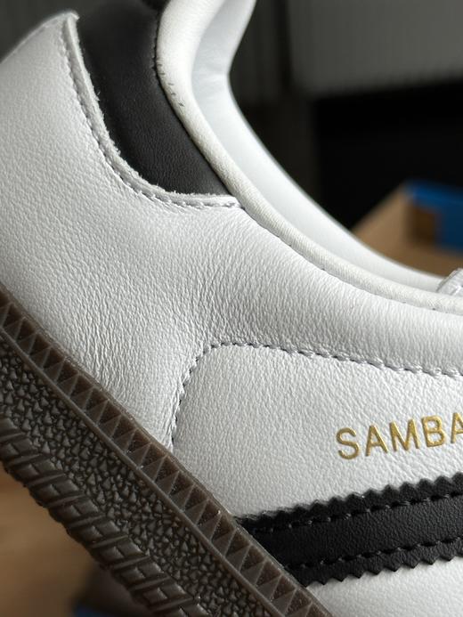 点此购买 阿迪Originals Samba男女款德训板鞋 98 339884 商品图13