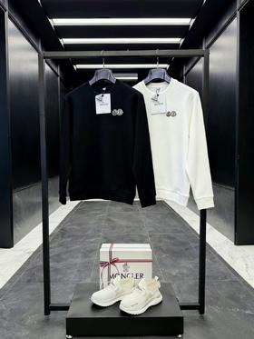 F011351徽章刺绣70周年纪念款套头圆领卫衣