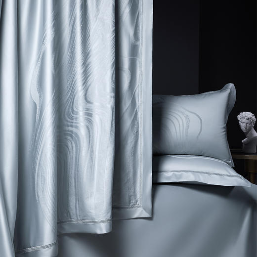 多喜爱 100S全棉色织提花四件套月之女王【100S长绒棉】【典雅刺绣】【礼箱包装】【色织提花】宽边工艺 轻奢品质 柔润丝光 阿克苏长绒棉 商品图3