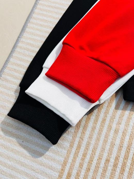 F011354马上起飞抓马圆领套头男女情侣款卫衣 商品图3