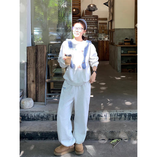 <曾小咸推荐>现货秒杀 ！微信超特价！韩系小狗加绒卫衣 日常179.99 立减100 秒杀79.99！！休闲裤 秒杀79.99！！ 商品图5