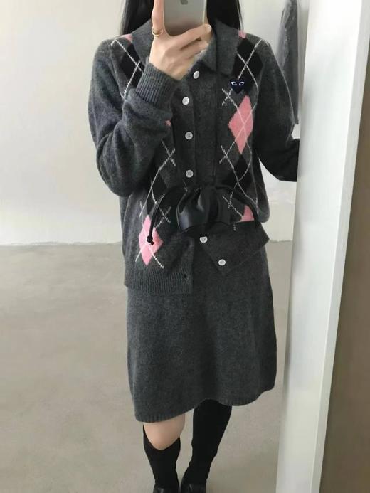 F011341学院风菱格单排扣设计针织开衫+针织半裙套装女款 商品图7