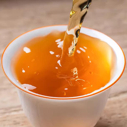 鸣龙骅骏迎福金骏眉180g 商品图4