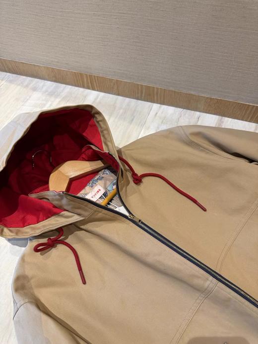 F011333新年氛围感十足上身超好看女士新年款连帽棉衣外套 商品图8