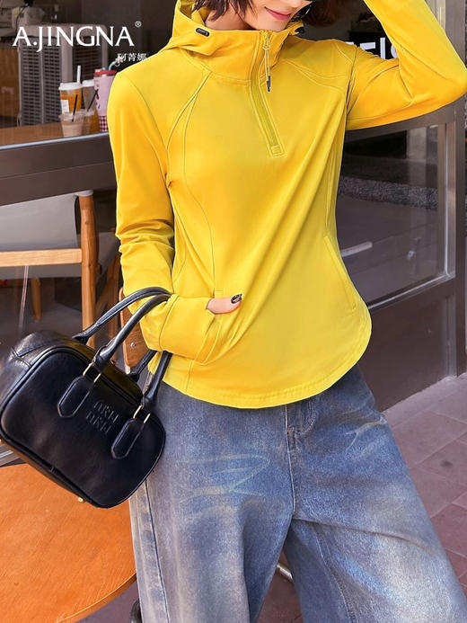 【LU系修身】阿菁娜冬季新款细节感连帽衫LU系修身半拉链设计黄黑双色F30D302020 商品图0