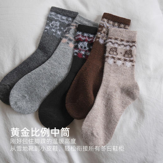 靴下物灰色系中筒袜子女秋冬加厚保暖日系小雪人植绒费尔岛堆堆袜 商品图3