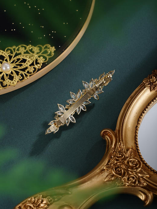 子佩集【冰花皎月】珍珠惜王妃发夹【HBFJ032】6.5-7.5mm珠镀金三朵花2601 商品图6