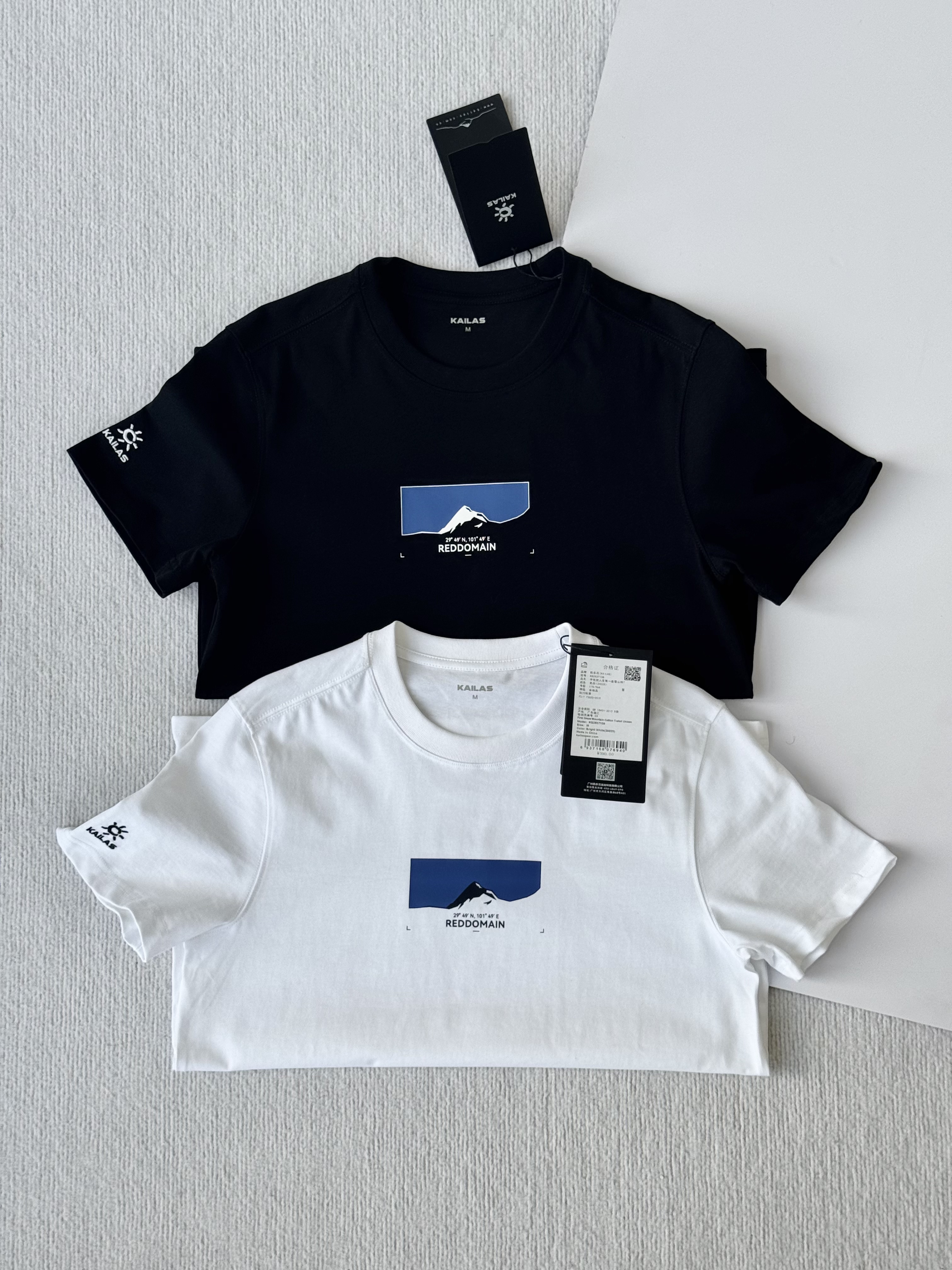 .26新款！男女同款 ！凯乐石人生中第一座雪山棉质宝藏户外休闲短袖T恤
