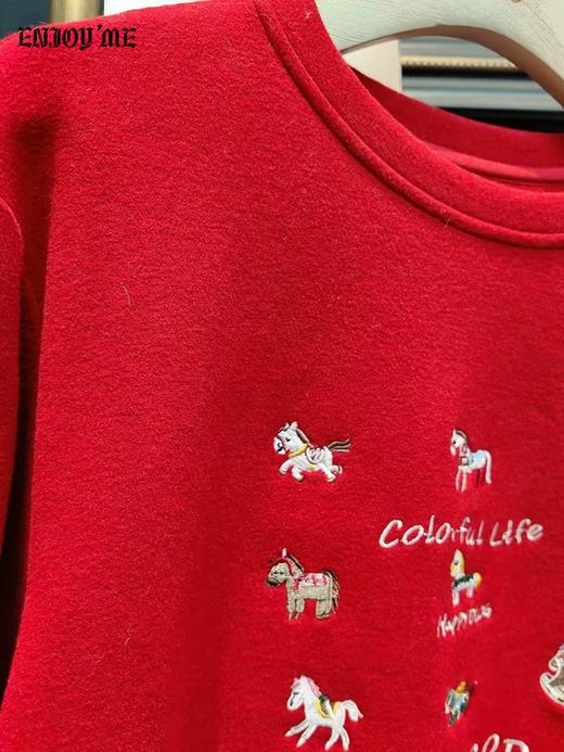 【门店同款】ENJOY冬季“午马”小马刺绣套头卫衣 169094022 商品图1